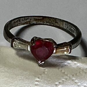 Vintage Costume Ring, size 8 1/2